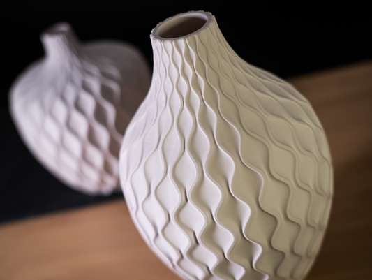Modern Hullámok inspirálta Váza - 3D nyomtatott PLA műanyag